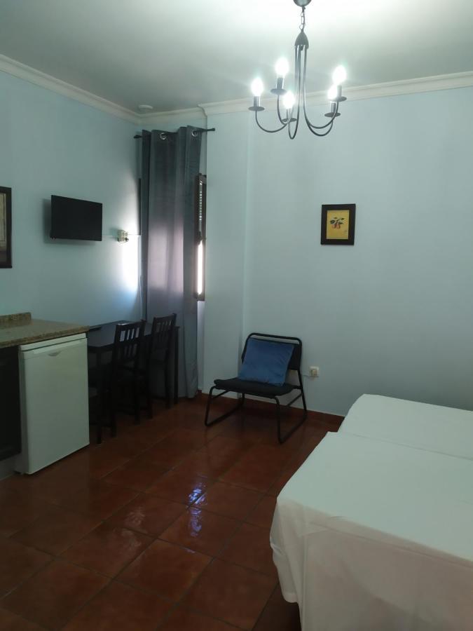 Apartamentos Turisticos Casa Cantillo Carmona  Ngoại thất bức ảnh